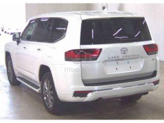 2023 Toyota Land Cruiser 300 ZX LC300 / Grade 5A - 2