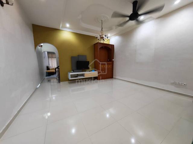Non-Split Level 2.5 Storey Terrace @ Cangkat Sungai Ara 1