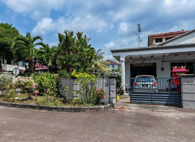 Taman Sri Permai Corner House 1