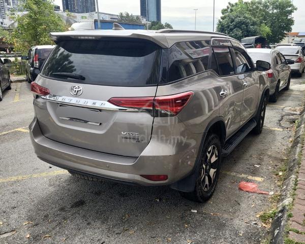 2016 Toyota FORTUNER 2.5 G ENHANCED (A) - 2