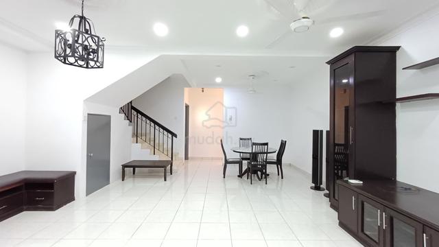 Bandar Bukit Puchong 2 Fully Extended & Renovated Double Storey House 1
