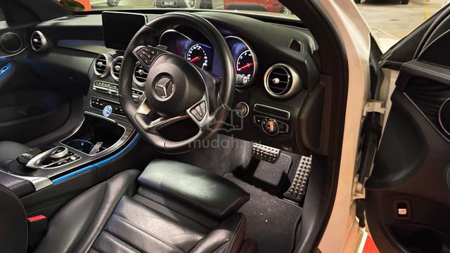 2018 Mercedes Benz C200 2.0 AMG LINE. - 5