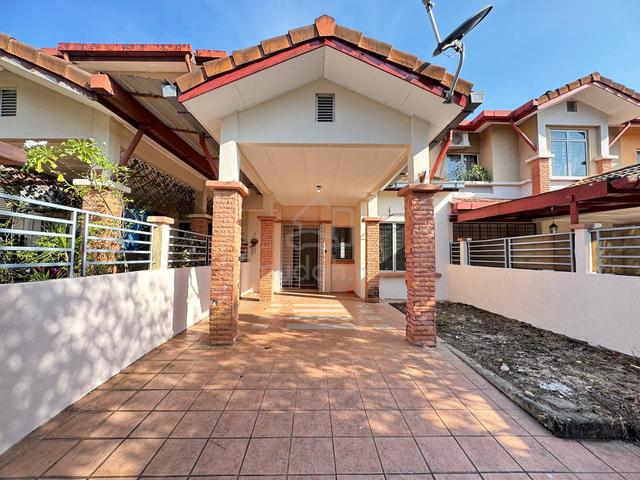 Double Storey Kenanga Residence Taman Bukit Subang U16 Shah Alam 1