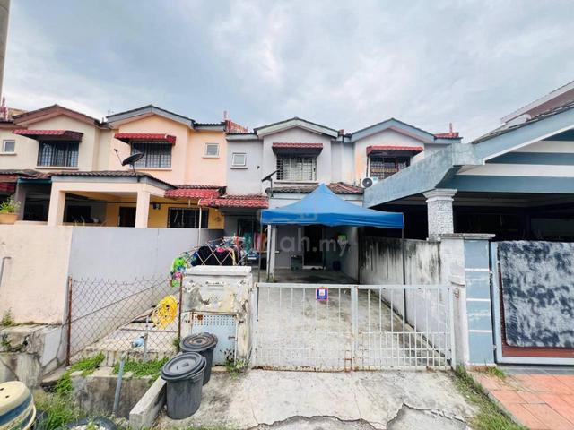 MURAH Double Storey terrace Jalan Hijau 11 Bandar Tasik Puteri RAWANG 1