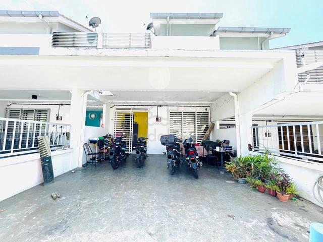 FREEHOLD ‼️ Double Storey Terrace, 96 Residences, Salak Perdana 1