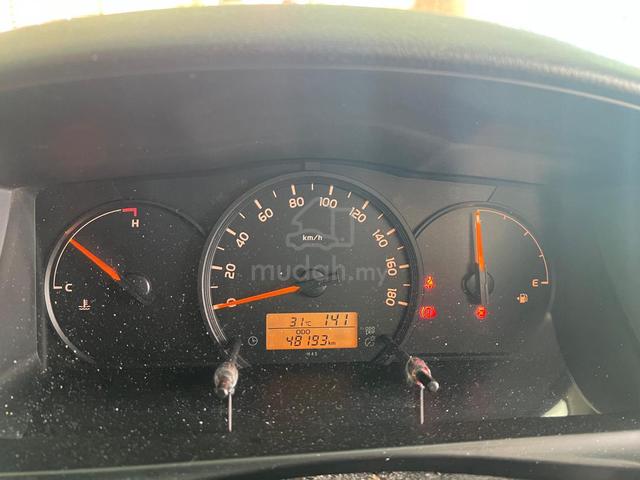 2021 Toyota HIACE 2.5 Windows Van (M) - 5