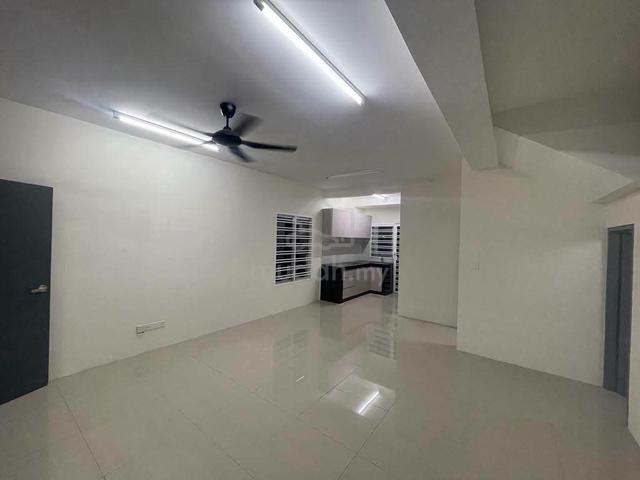 Premium Room Rental SINGLE FREE WiFi PARKING ✅ KITA BAYU @ CYBERSOUTH 1