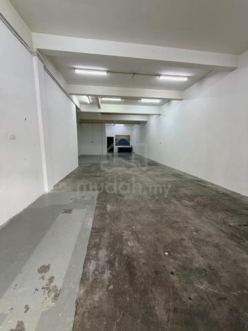Impian Emas Ground Floor Double Storey Shoplot For Rent ‼️ 1