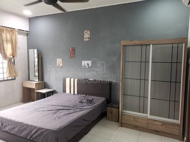 MASTER ROOM FULL FURNISH TAMPOI SKUDAI (Near CIQ) 1