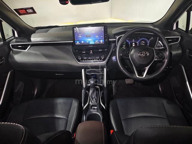 2025 Toyota Corolla Cross 1.8 HYBRID Like New - 3
