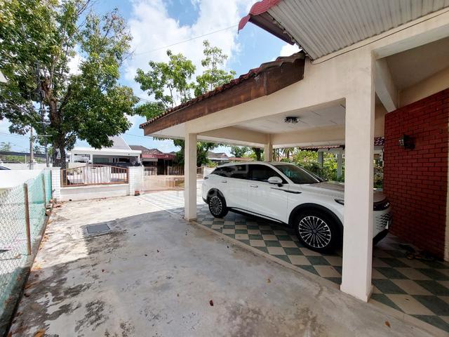 Semi-D 2storey at Jalan Transkrian Nibong Tebal Renovated 1