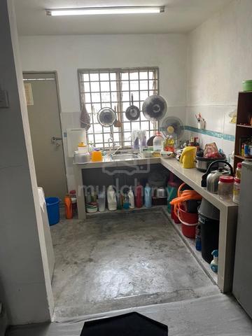 【For Sale】Kulai Kelapa Sawit @ Taman Wawasan 2 Storey Low Cost 1