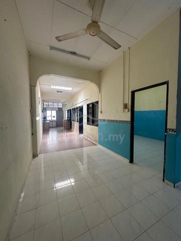 Single storey terrace fully renovated Temerloh town 1