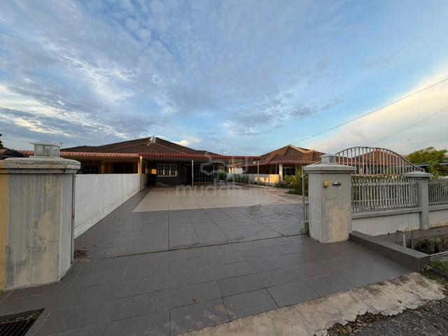Semi-Detached House Bandar Puteri Jaya 1