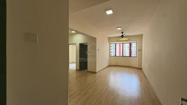 Main Place Residence 1