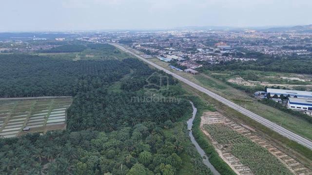 8 Acres Agriculture Land @ Perindustrian Sri Sengkang, Kulai, Johor 1