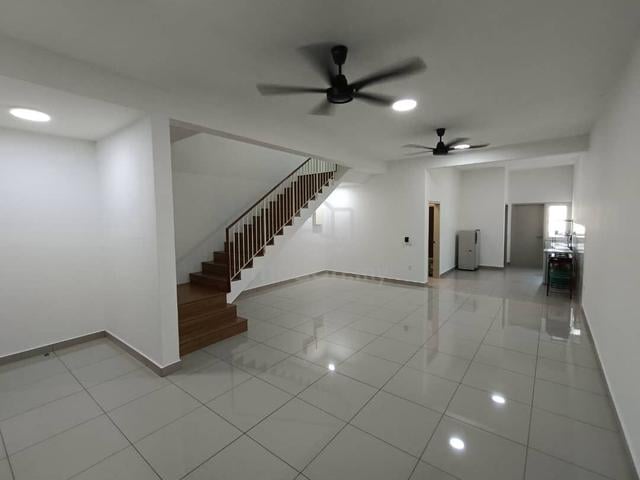 Adiva Serenia City Kota Warisan Sepang Double Storey 1