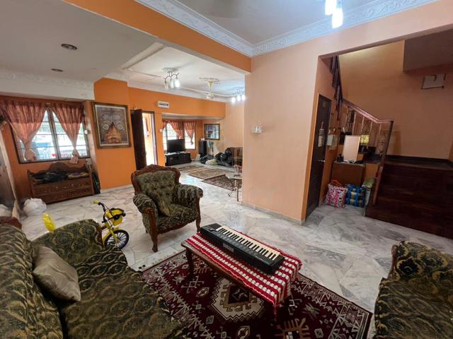 USJ 11 Below Market Price Well Condition 100% Loan Fully Renovated 1