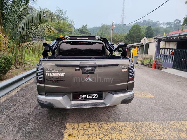 2017 Mitsubishi TRITON 2.4 VGT ADVENTURE MY2016 - 3