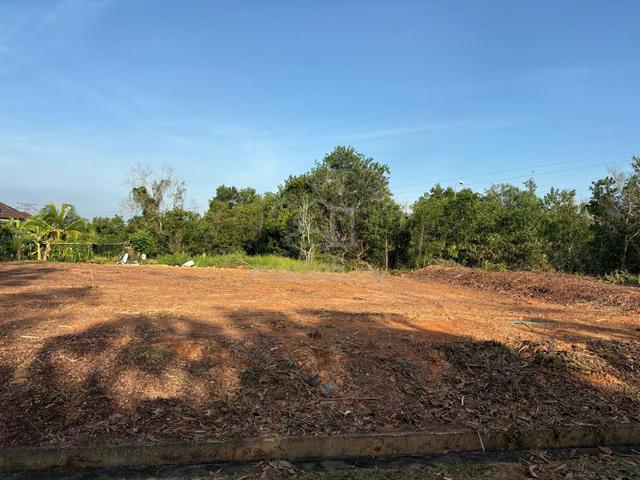 Bungalow Land @ Orna Resort, Gapam Jasin Melaka 1