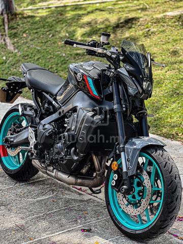 Carousel Image