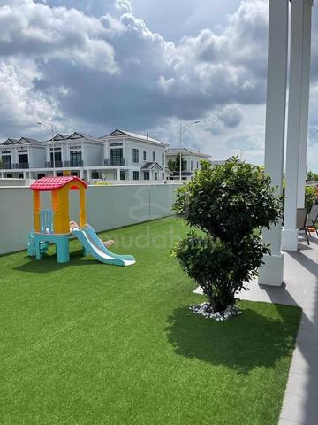 Eco Tropics , Millsgate , Corner Lot , Fully Renovated Good Condition 1