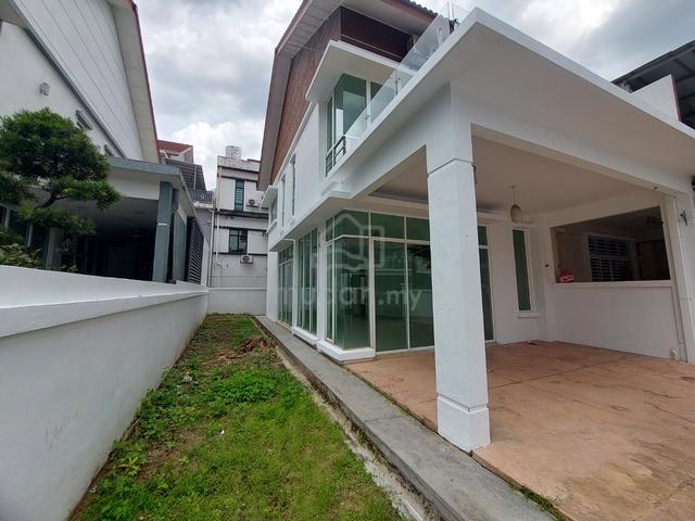 NORTH Facing, End Lot 2 Storey Terrace at Ampang Saujana 1