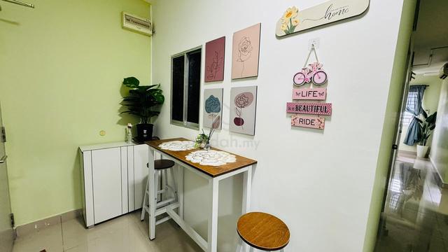 Co Living Room Aircond @ Puncak Alam 1