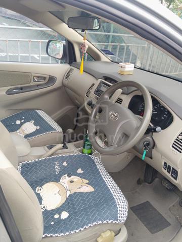 2012 Toyota INNOVA 2.0 E (A) - 4
