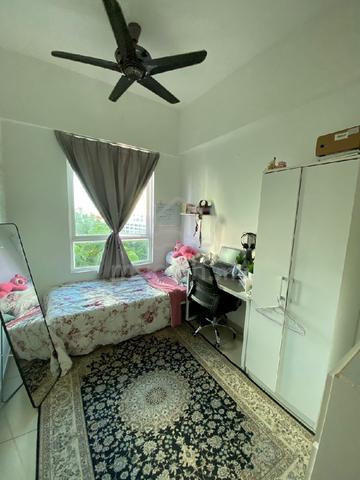 Middle Room to Rent at Bayan Lepas 1