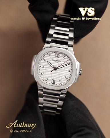 Carousel Image Selected