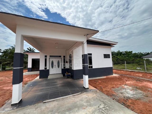 Freehold Banglo 1 Tingkat (Baru) Corner Lot RTB Sg Draka Kemunting, Ta 1