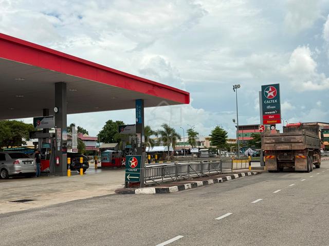 BANDAR PUTRA BERTAM 2-STY SHOP LOT | TENANTED | HIGH VISIBILITy | 6.2% 1