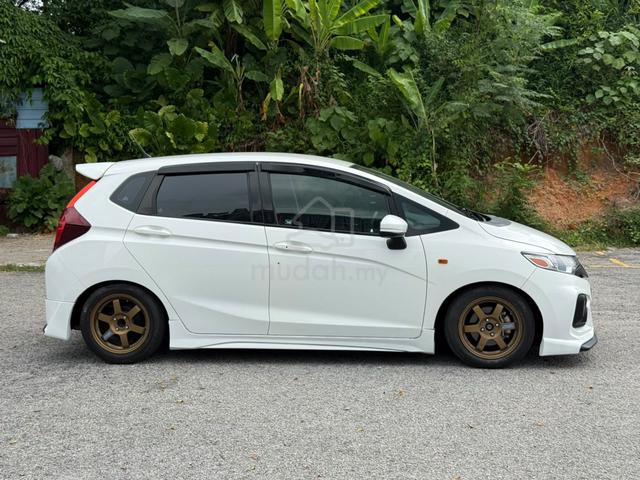 2017 Honda JAZZ 1.5 E (A) - 5