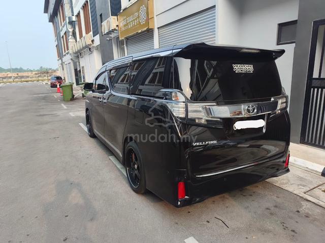 2015 Toyota Vellfire 2.5 (A) - 2