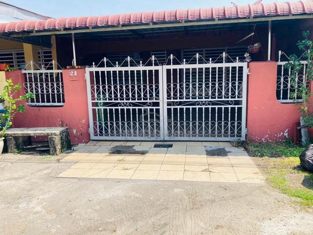 PENAT MENYEWABerbaloi beli unit ni di Taman Klebang Jaya 1
