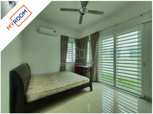 Medium Room │ Fully Furnished │ Tree Residence Bayan Lepas │ Low Price 1