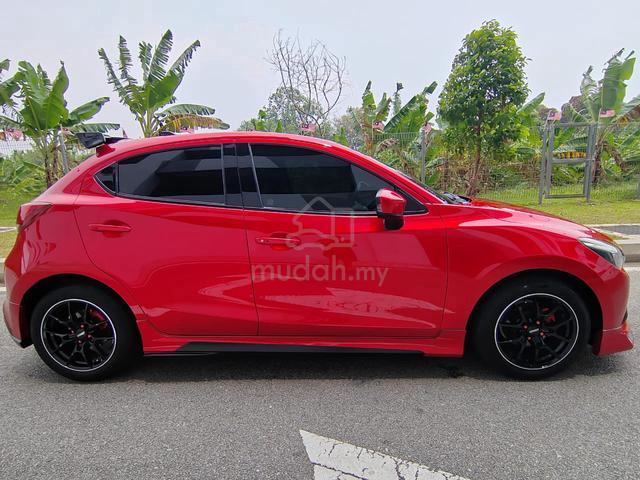 Hatchback 2018 Mazda 2 1.5 Facelift Full-Body-Kit - 5