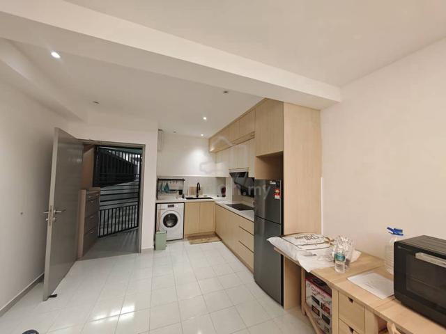 Residensi Aman Jalil 1