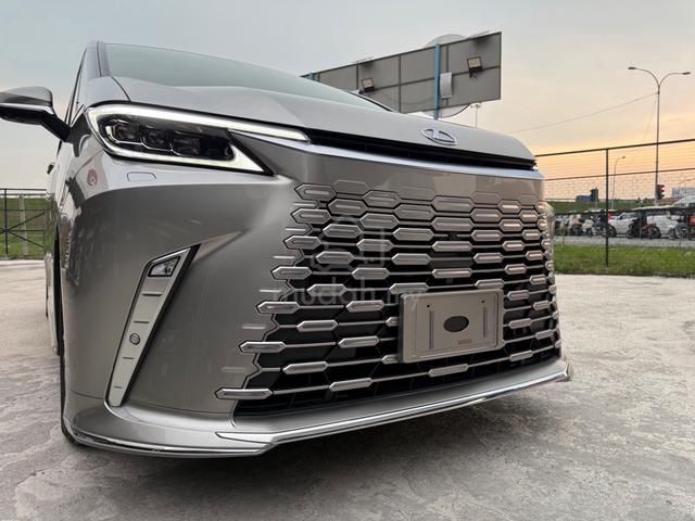 2024 Lexus LM 2.4 500H EXECUTIVE Japan Demo Unit - 2