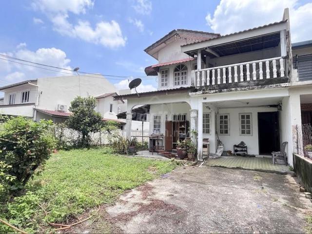 End Lot Double Storey House SS8 Kelana Jaya Selangor For Sale 1