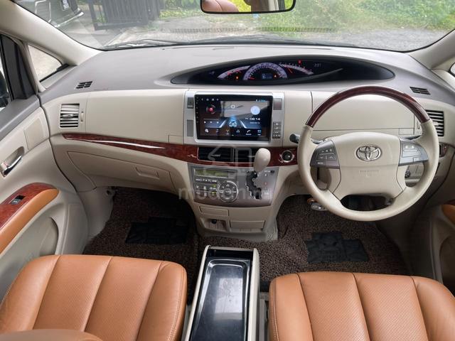 Toyota ESTIMA 2.4 AERAS G A/ROID R/CAM 7seat 2pdor - 4
