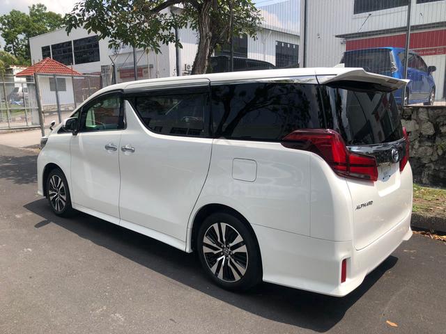 TOYOTA ALPHARD 2.5cc SC SUNROOF DIM BSM YEAR 2021 - 2