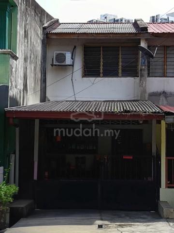 RUMAH UNTUK DIJUAL(DIRECT OWNER)-Taman Datuk Harun ,Petaling Jaya 1