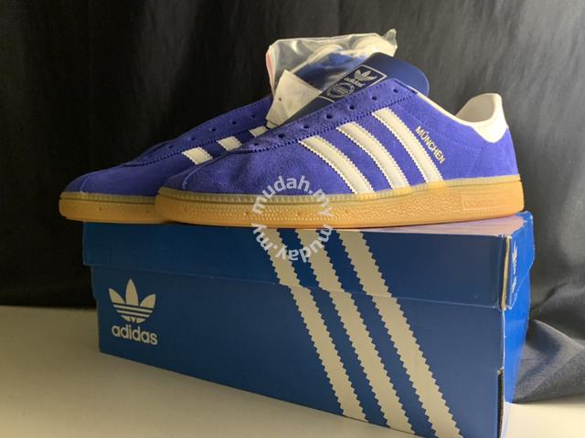 adidas munchen red yellow