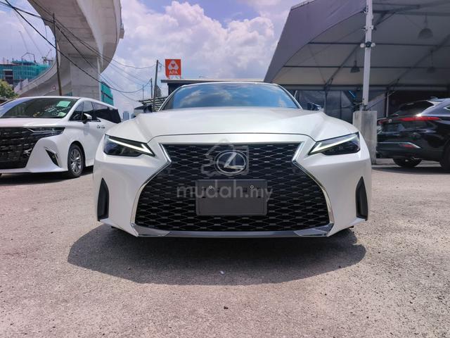 2021 Lexus IS300 2.0 VER-L SUNROOF 3LED 4CAM UNREG - 3