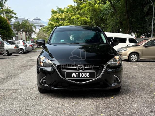 2017 Mazda 2 1.5 H/B GVC Full Mazda Record 48K km - 4