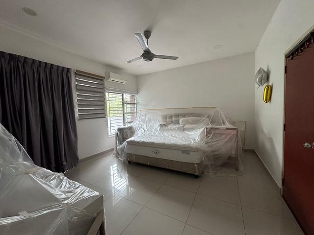 Unblock View Double Storey House For Sale In Seri Austin @ Emery 1