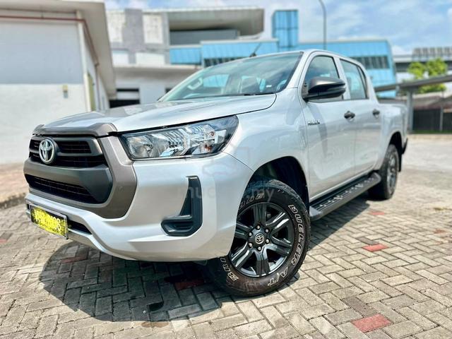 Toyota HILUX 2.4 E MY20 (A) No off Road. Year 2022 - 1