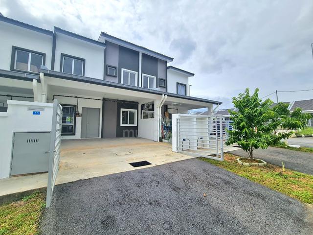 2 Storey House Taman Salak Cemara, Kg Baru Lanjut Sepang [BELOW MV] 1